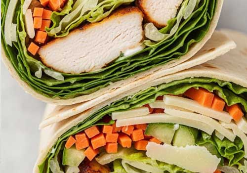 Wraps de Poulet Froid Façon César (ou Tofu Grillé) et Légumes Croquants