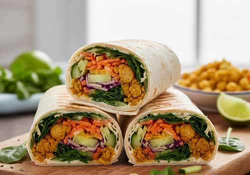 Wraps aux Légumineuses : pois chiche, carotte, concombre, chou rouge et laitue